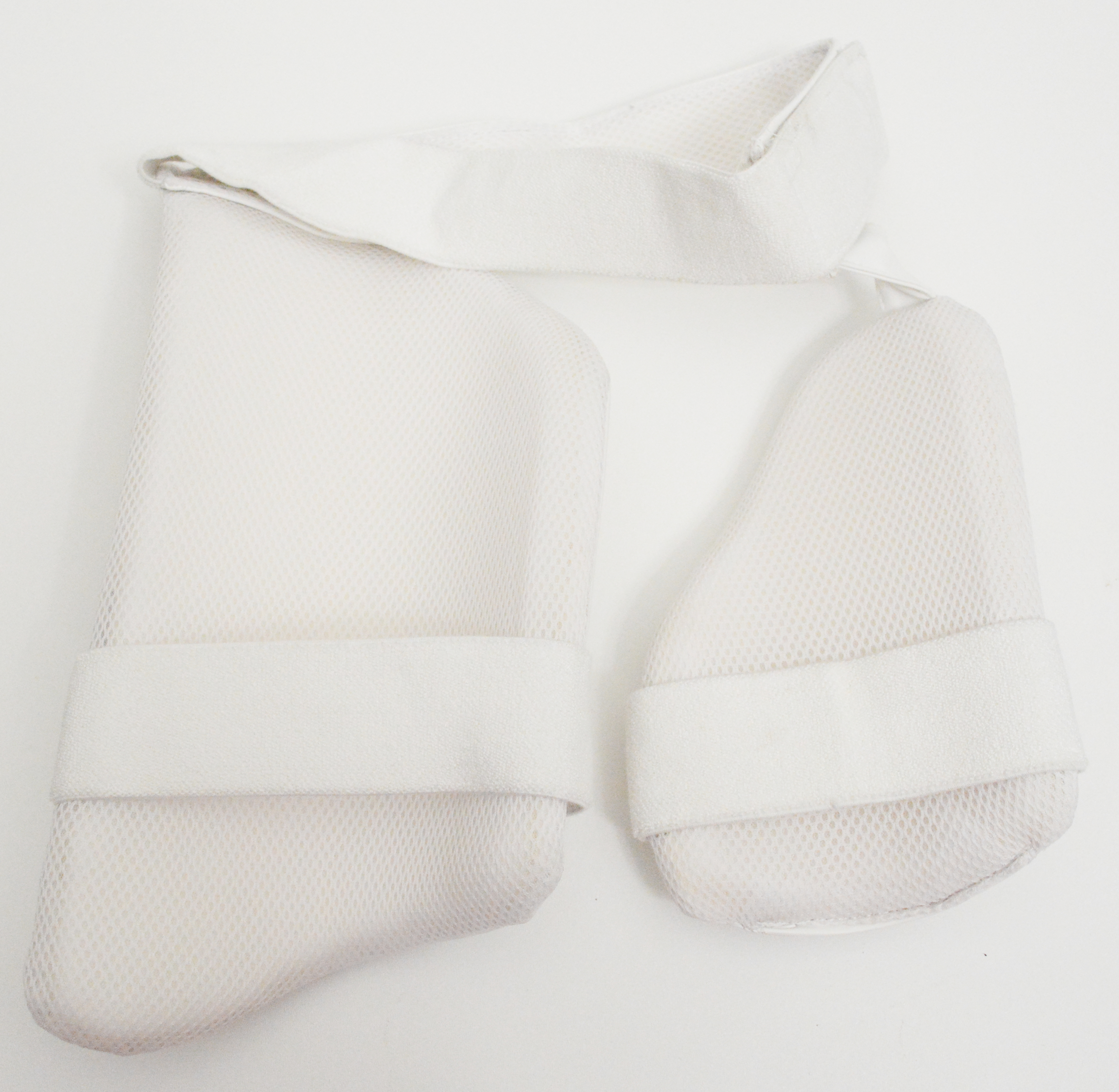 MACE 2 in 1 Thigh Pad Set