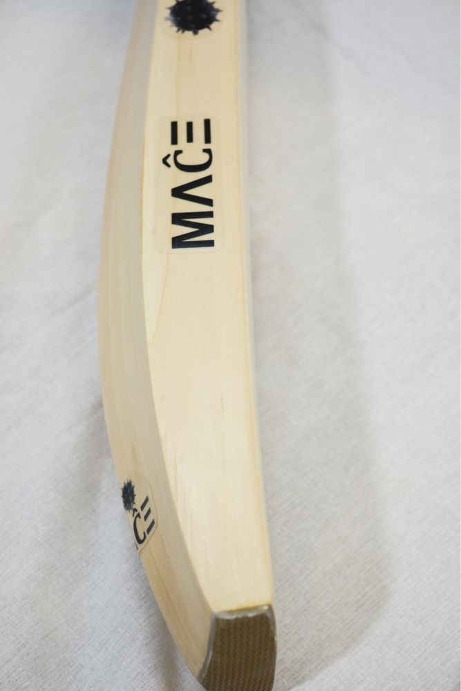 MACE Auoe Cricket Bat