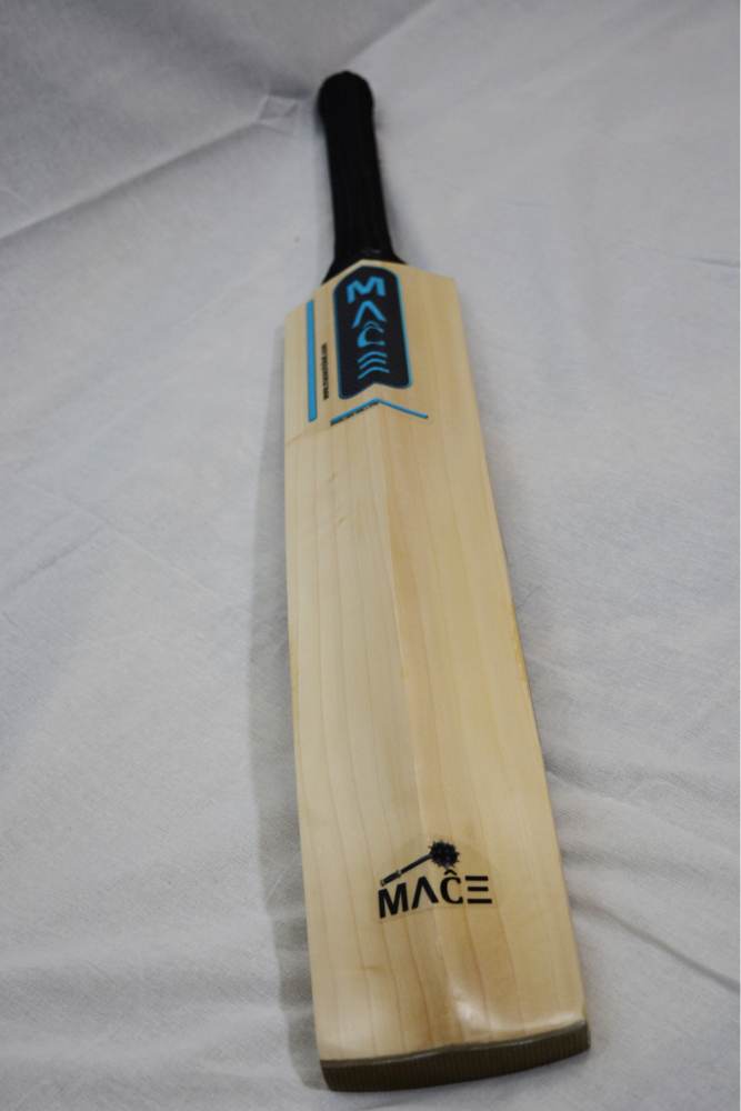 MACE Auoe Cricket Bat