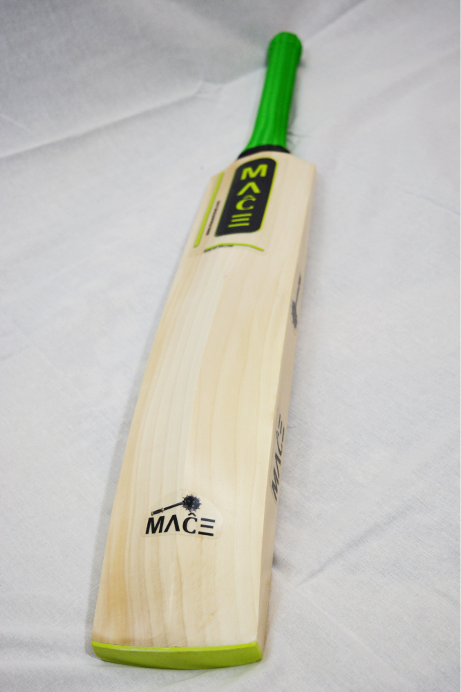 MACE Stinger Cricket Bat