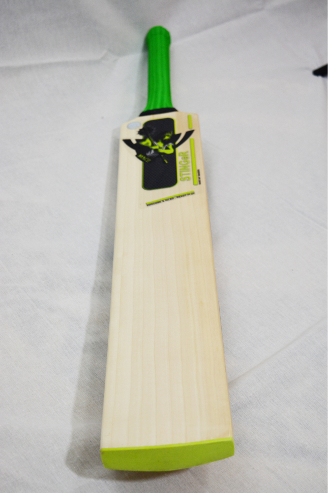 MACE Stinger Cricket Bat