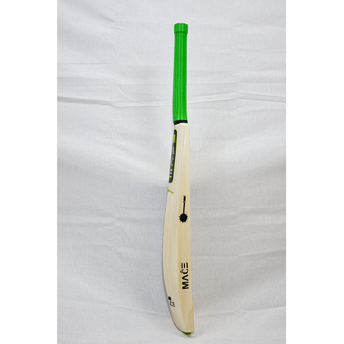 MACE Stinger Cricket Bat